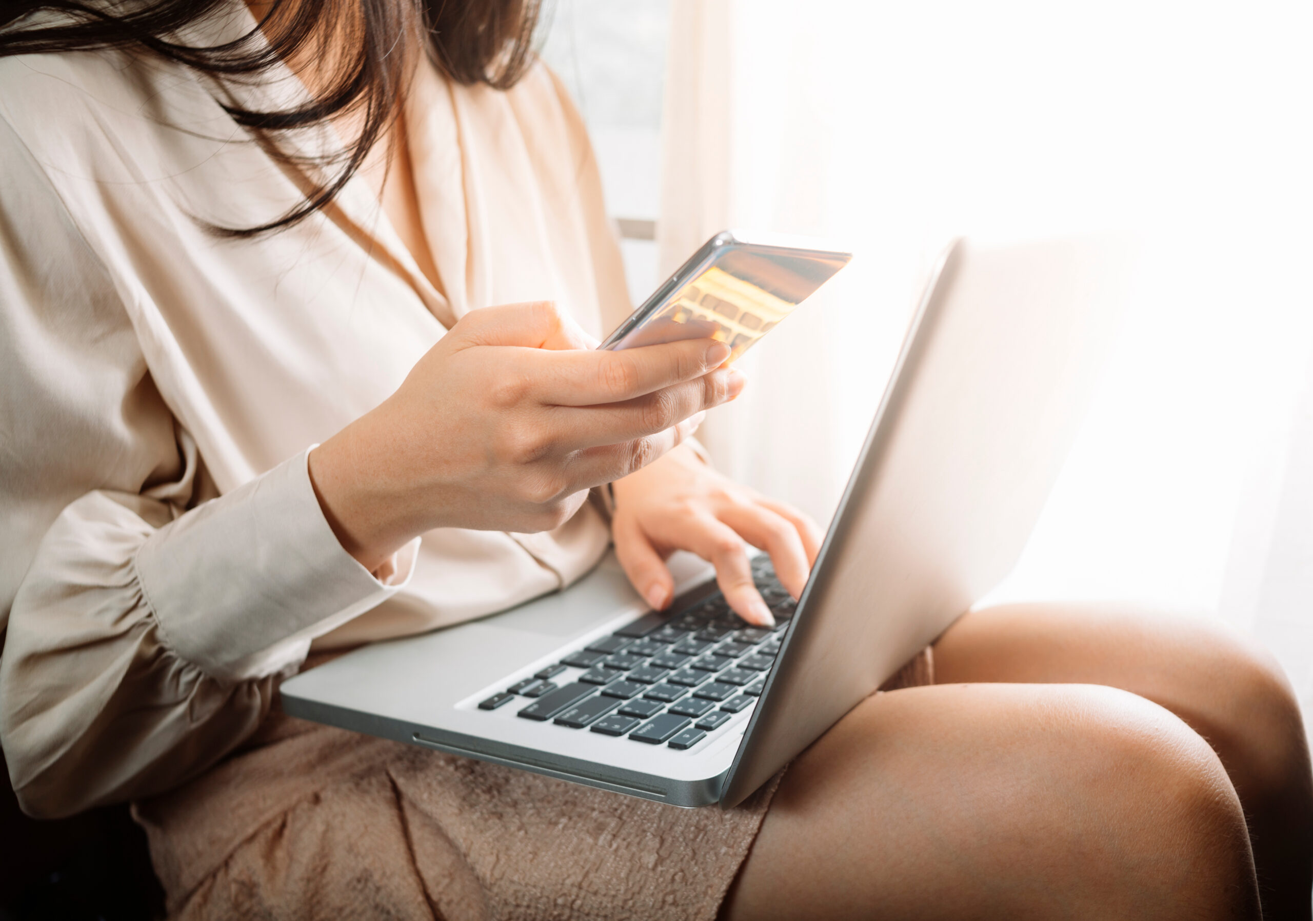 selling annuites and iuls with digital leads from insurance marketing hub